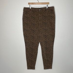 NWOT‎ American Eagle Curvy Super High Rise Jeggings Animal Print sz 24